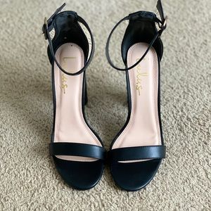 Lulus heels